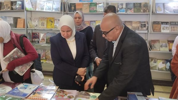 افتتاح معرض الكتاب