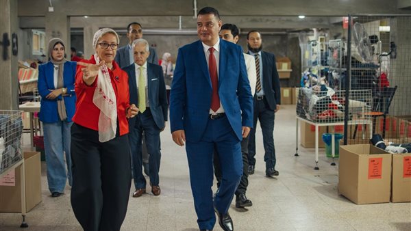 أيمن عبد الموجود