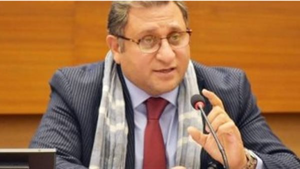 أيمن عقيل رئيس ائتلاف