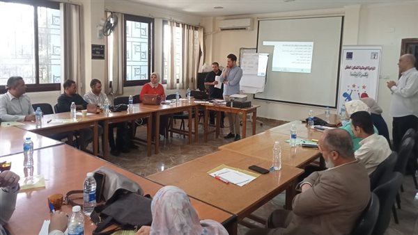 محافظ أسيوط: ورشة