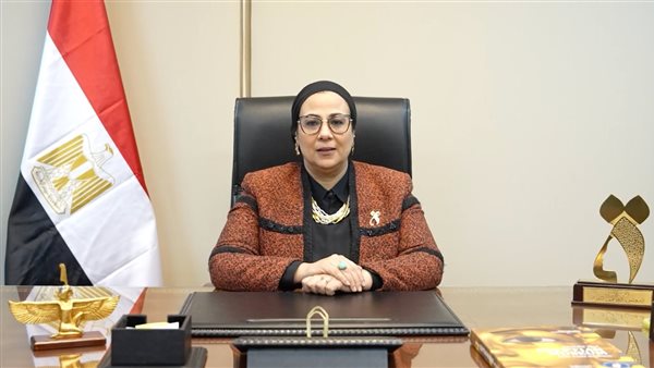  المستشارة أمل عمار