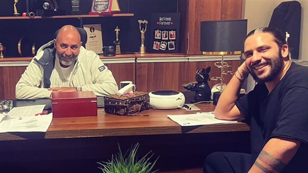 محمد السباعي والمنتج