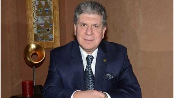 الدكتور فايز عز الدين