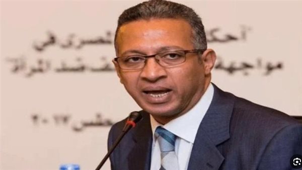  المستشار طارق العوضي