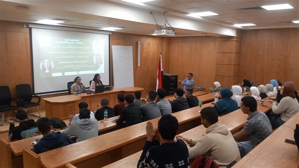 كليات قطاع الآداب