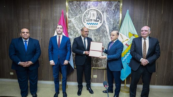 محافظ كفرالشيخ