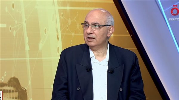 الدكتور ياسر ثابت