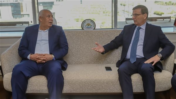 وزير الزراعة ومحافظ