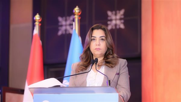 الدكتورة منال عوض