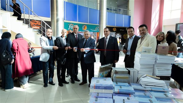 افتتاح معرض هيئة