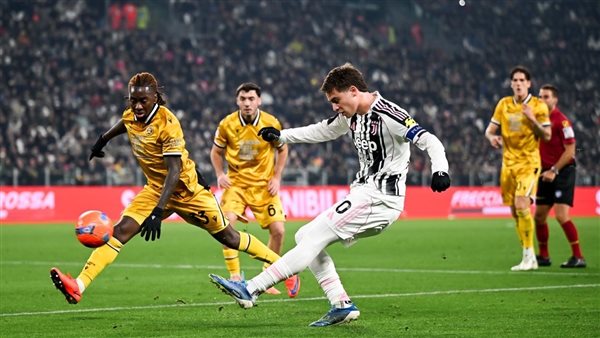 لقطة من المباراة