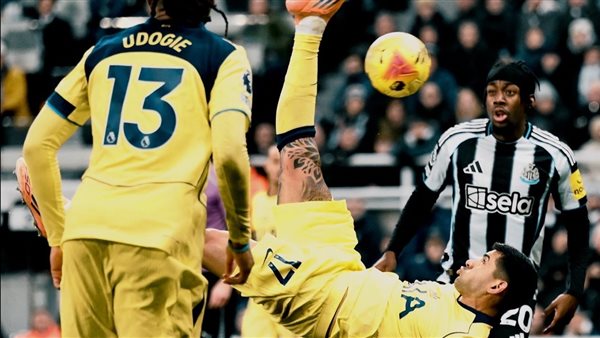 لقطة من المباراة