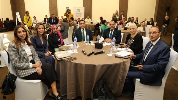 زينة توكل المديرة