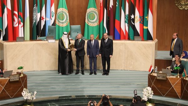  الدكتور إبراهيم