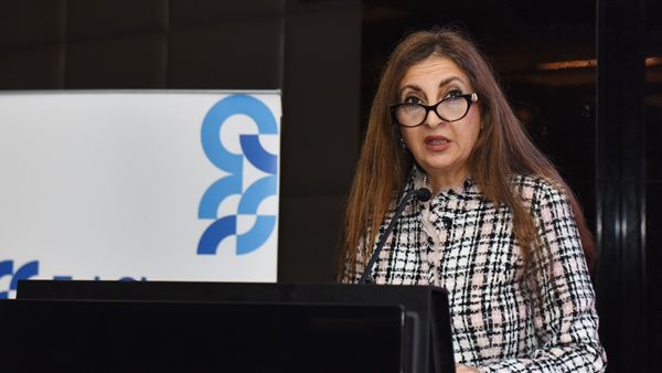  الدكتورة داليا الهواري،