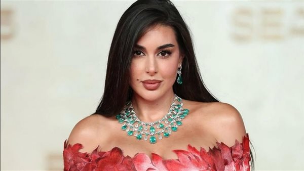 الفنانة ياسمين صبري