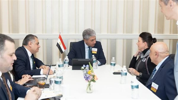 وزير السياحة والآثار