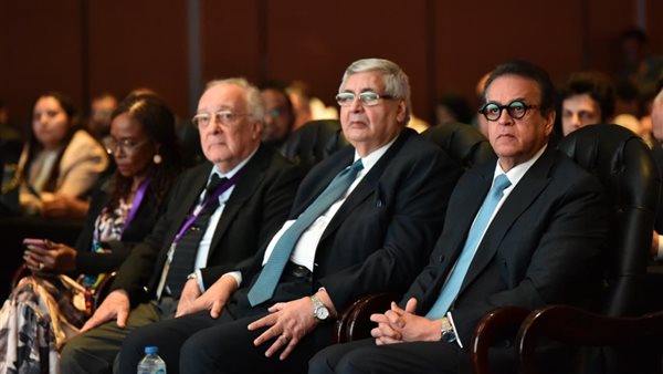  الدكتور خالد عبدالغفار