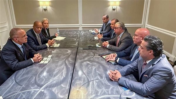 جانب من اللقاء