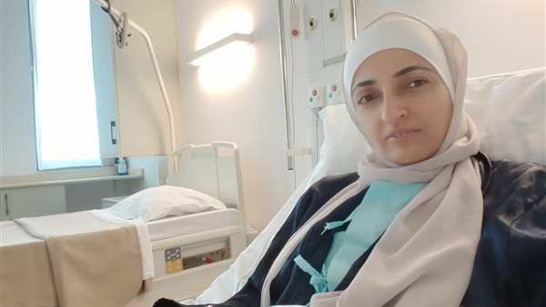 طبيبة صيدلانية إيمان