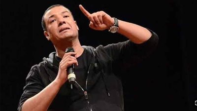  الشاعر الكبير هشام الجخ 