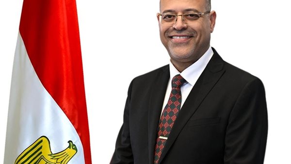  وزير العمل محمد