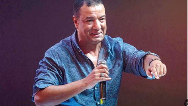  الشاعر الكبير هشام