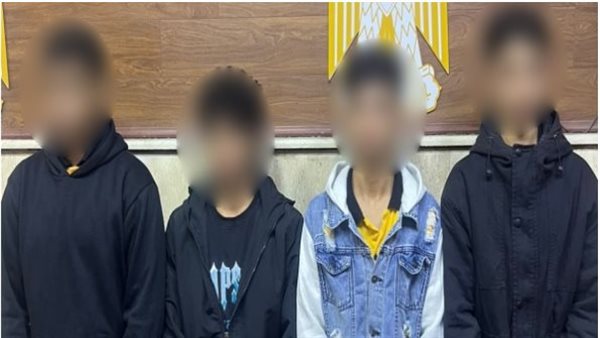 الطلاب المتهمين بضرب