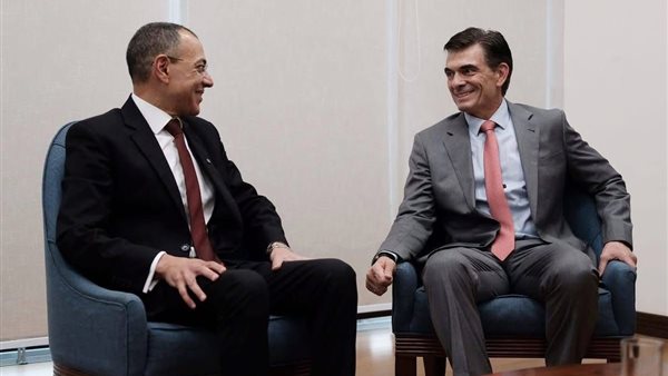 السفير حاتم النشار