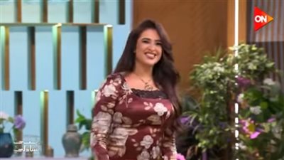 ياسمين عبد العزيز     