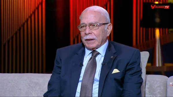 الدكتور كمال درويش