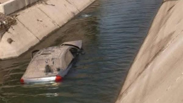 حادث انقلاب سيارة