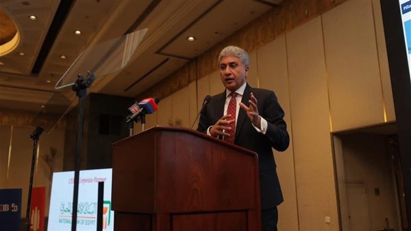 شريف فتحي وزير السياحة