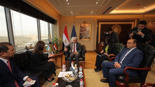 شريف فتحي وزير السياحة