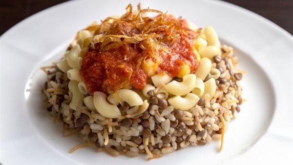 طبق الكشري المصري