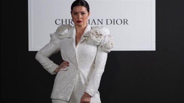 يسرا اللوزي