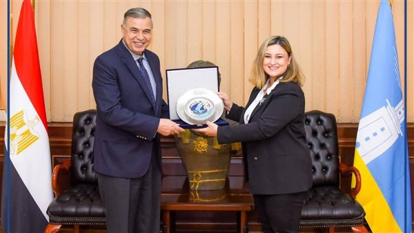 محافظ الإسكندرية