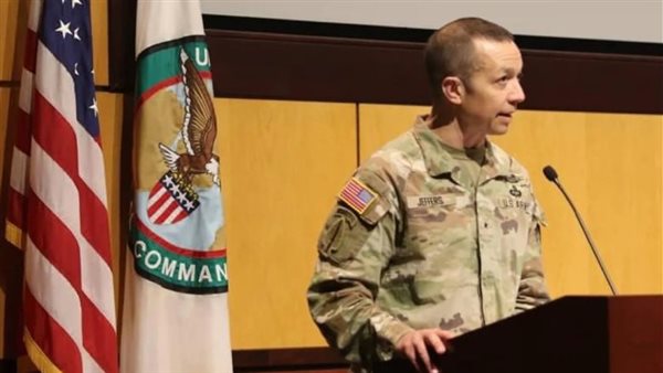 الجنرال في القيادة