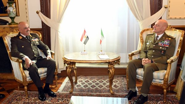 الفريق أحمد خليفة