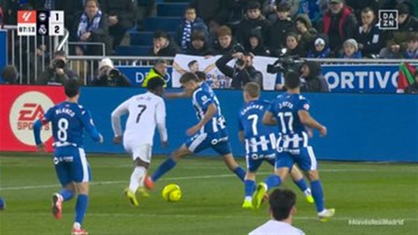 لقطة من ركلة الجزاء