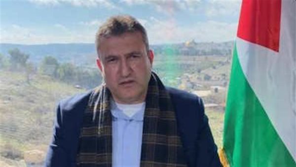 الدكتور أمجد شهاب    