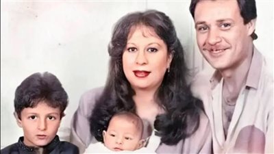 فاروق الفيشاوي وأسرته 