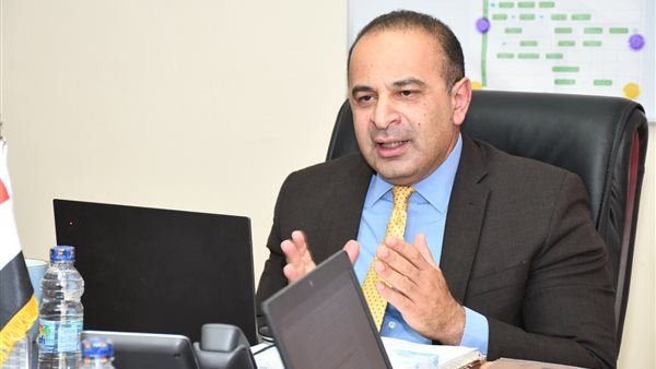 الدكتور أحمد كمالي