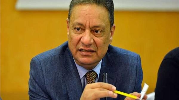 الكاتب كرم جبر