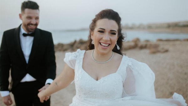 اسما شريف منير ومحمود