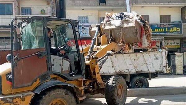 جانب من أعمال التطهير