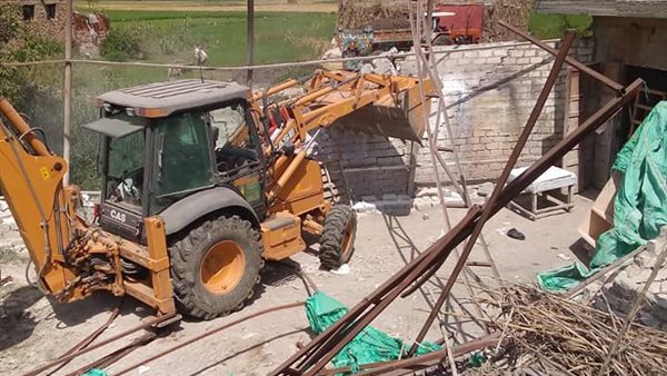 جانب من أعمال الأزالة