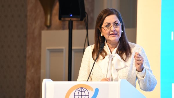 وزيرة التخطيط