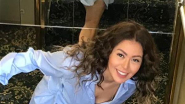 لقاء الخميسى 