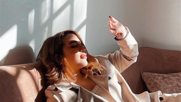 أسما شريف منير 